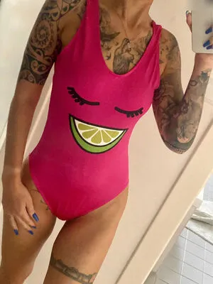 Vinted Ebay OnlyFans Leaked Free Thumbnail Picture - #4LiKklydZt