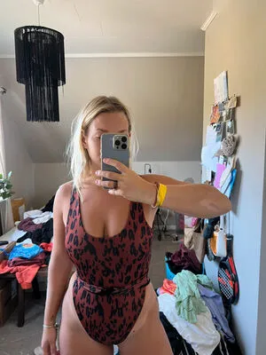 Vinted Ebay OnlyFans Leaked Free Thumbnail Picture - #4MfoVm0Jcf