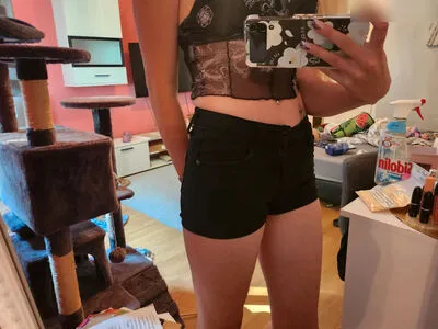 Vinted Ebay OnlyFans Leaked Free Thumbnail Picture - #7sqlZuse4f