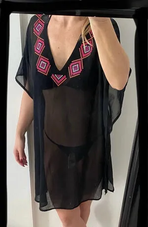 Vinted Ebay OnlyFans Leaked Free Thumbnail Picture - #9MHKKX1FFG