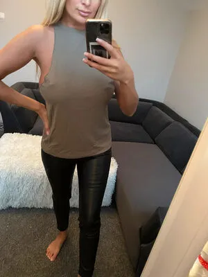 Vinted Ebay OnlyFans Leaked Free Thumbnail Picture - #EMoEARHnUs