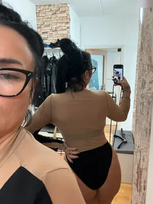 Vinted Ebay OnlyFans Leaked Free Thumbnail Picture - #GAE7Z9R7zA