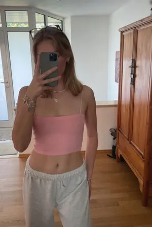 Vinted Ebay OnlyFans Leaked Free Thumbnail Picture - #PeyuaPaq88