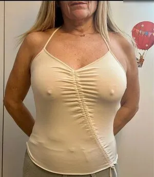 Vinted Ebay OnlyFans Leaked Free Thumbnail Picture - #c9NEQuNwrs