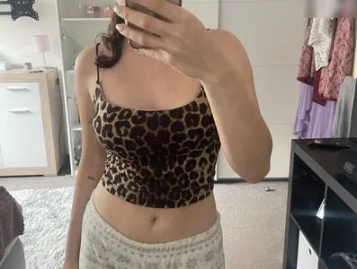 Vinted Ebay OnlyFans Leaked Free Thumbnail Picture - #eAqrSkQ6Ej