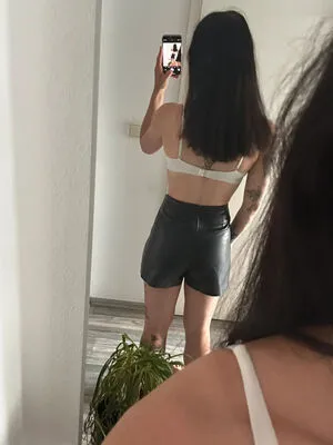 Vinted Ebay OnlyFans Leaked Free Thumbnail Picture - #fcVJMFcEys