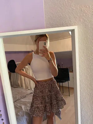 Vinted Ebay OnlyFans Leaked Free Thumbnail Picture - #lKXvZ4Dzww