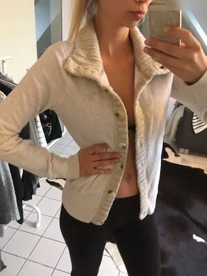 Vinted Ebay OnlyFans Leaked Free Thumbnail Picture - #nii7eHy5bS