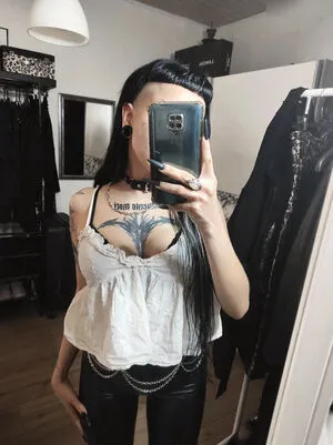 Vinted Ebay OnlyFans Leaked Free Thumbnail Picture - #vmtmUNQBlt