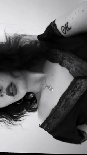 Violet Grohl OnlyFans Leaked Free Thumbnail Picture - #6nkOebPk8R