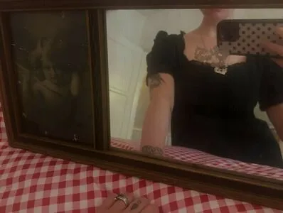 Violet Grohl OnlyFans Leaked Free Thumbnail Picture - #IGT66C8J9F