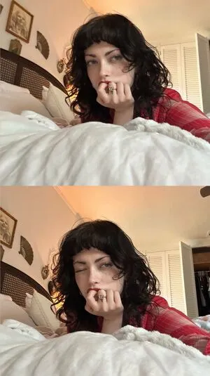Violet Grohl OnlyFans Leaked Free Thumbnail Picture - #Qr1QwuXWvu