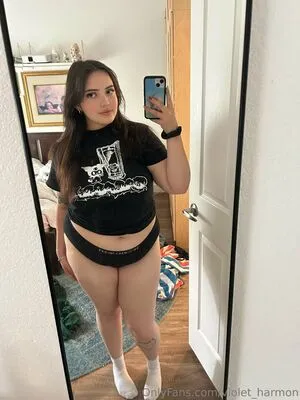 Violet Harmon OnlyFans Leaked Free Thumbnail Picture - #oftaMs2N2F
