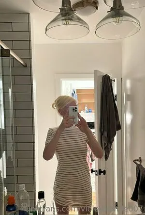 Violetblonde007 OnlyFans Leaked Free Thumbnail Picture - #FzySkeClaz
