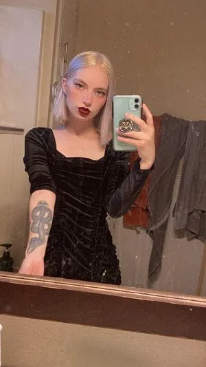 Violets Cabaret OnlyFans Leaked Free Thumbnail Picture - #Eskqzt2o4s