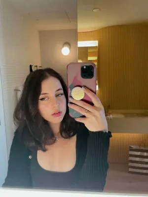 Violette OnlyFans Leaked Free Thumbnail Picture - #RyaBlfxOi3