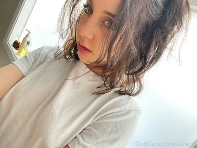 Violette OnlyFans Leaked Free Thumbnail Picture - #taX2j1Ewni