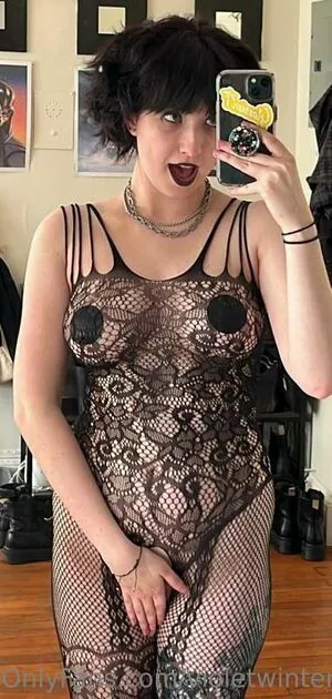 Violetwinter666 OnlyFans Leaked Free Thumbnail Picture - #jATw51S0p2