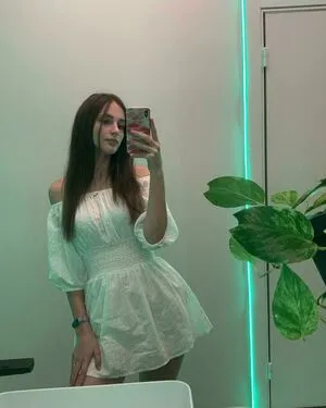 Vip Pretty Helen OnlyFans Leaked Free Thumbnail Picture - #RsGJfsk4q5