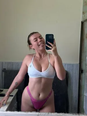 Vipholliesworldd OnlyFans Leaked Free Thumbnail Picture - #EKalDWiN9R