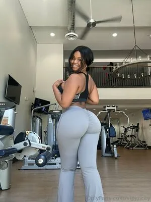 Vipjuiccy Itssojuiccy OnlyFans Leaked Free Thumbnail Picture - #mepdzprjEv