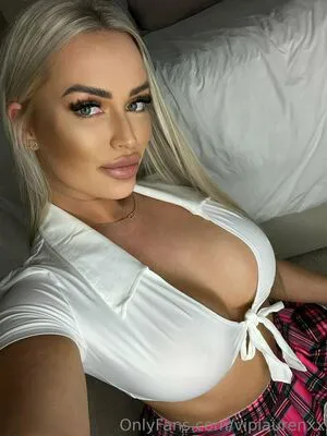 Viplaurenxx OnlyFans Leaked Free Thumbnail Picture - #pVGe4B3OA7