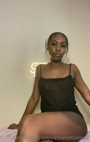 Vipsweetonyxx OnlyFans Leaked Free Thumbnail Picture - #eHuFUBvFu1