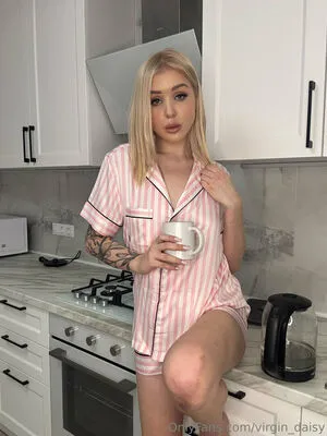 Virgin Daisy OnlyFans Leaked Free Thumbnail Picture - #t9oqJggMb4