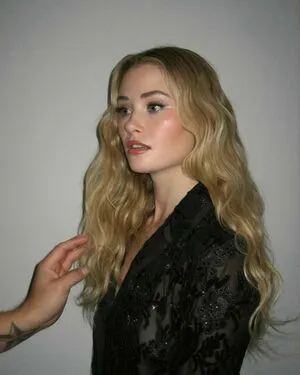 Virginia Gardner OnlyFans Leaked Free Thumbnail Picture - #3ooDc4aau7