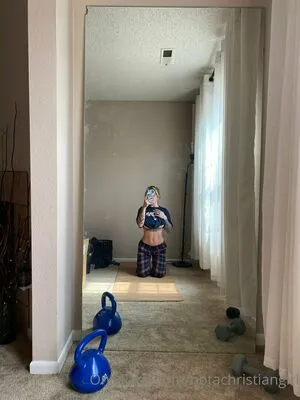 Virginiaclark18 OnlyFans Leaked Free Thumbnail Picture - #3P12fyoBsc