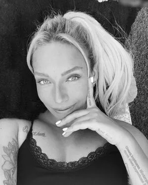 Visa Vie OnlyFans Leaked Free Thumbnail Picture - #2WYFxpHizd