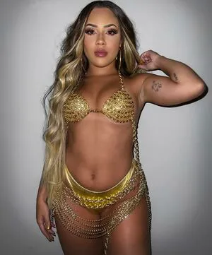 Vitoria Kelly OnlyFans Leaked Free Thumbnail Picture - #AqIUMVAGZA