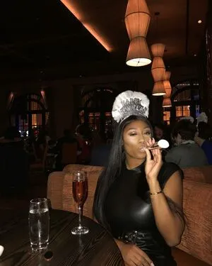 Vivi OnlyFans Leaked Free Thumbnail Picture - #C61FAlqxk4