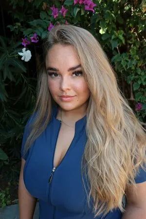 Vivian Bron OnlyFans Leaked Free Thumbnail Picture - #YoFqBLEVUp