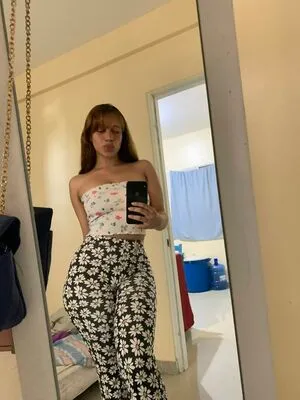 Vivianabueno13 OnlyFans Leaked Free Thumbnail Picture - #j1GBG2L4tN