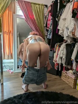 Viviandmax OnlyFans Leaked Free Thumbnail Picture - #W21emJd8ki