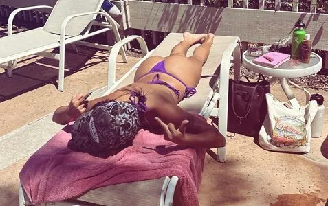 Vivianerrss OnlyFans Leaked Free Thumbnail Picture - #XsKkKu0uME