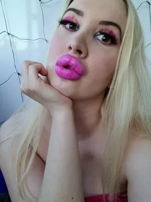 Vivianroseofficial OnlyFans Leaked Free Thumbnail Picture - #Zwndy2MFBV