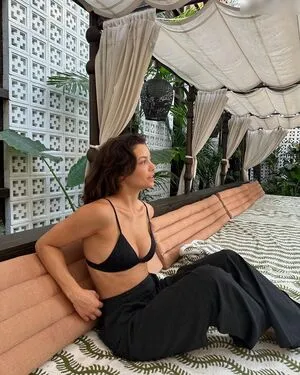 Vivien Vivi Knig OnlyFans Leaked Free Thumbnail Picture - #96vi2aV02K