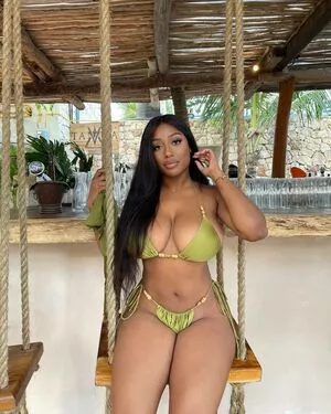 Vivipanameraofficial OnlyFans Leaked Free Thumbnail Picture - #J8zJaOnVyc