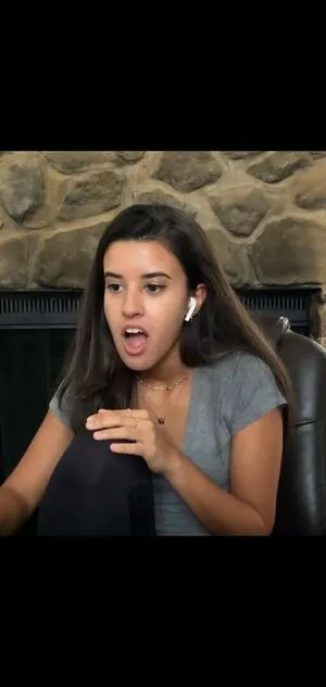 Vivreacts OnlyFans Leaked Free Thumbnail Picture - #an4xFnUVPf