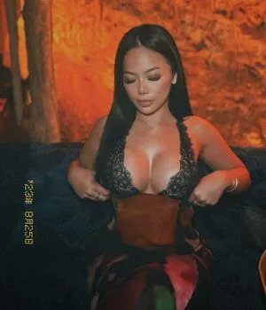 Vivvianvu OnlyFans Leaked Free Thumbnail Picture - #jNRGLO3Xma