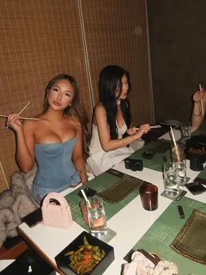 Vivvianvu OnlyFans Leaked Free Thumbnail Picture - #sn4MAJ5tdq