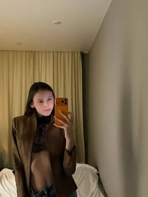 Vixcx OnlyFans Leaked Free Thumbnail Picture - #LcOMq00nsq