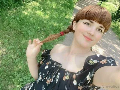 Vixenalisa OnlyFans Leaked Free Thumbnail Picture - #u71FITw5Gc