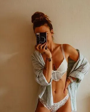 Vixenemma OnlyFans Leaked Free Thumbnail Picture - #nkohoaThcy