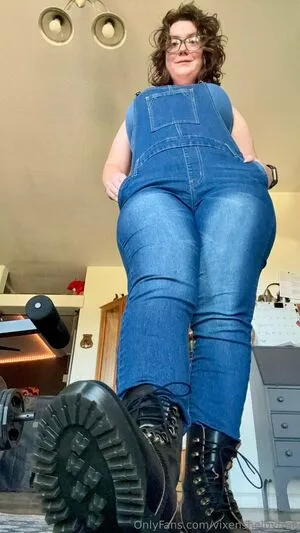 Vixenshelbyfree OnlyFans Leaked Free Thumbnail Picture - #FL7uvU8hML