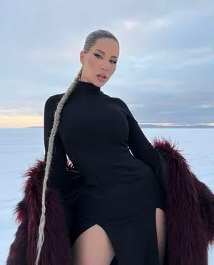Vlada Miravi OnlyFans Leaked Free Thumbnail Picture - #hgzMRfr9Mt