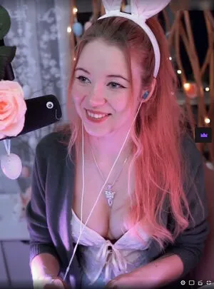 Vleafnin OnlyFans Leaked Free Thumbnail Picture - #1fLAfu3eln