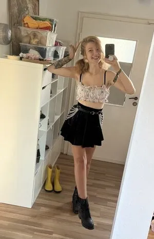 Vleafnin OnlyFans Leaked Free Thumbnail Picture - #xggeOBZT3I